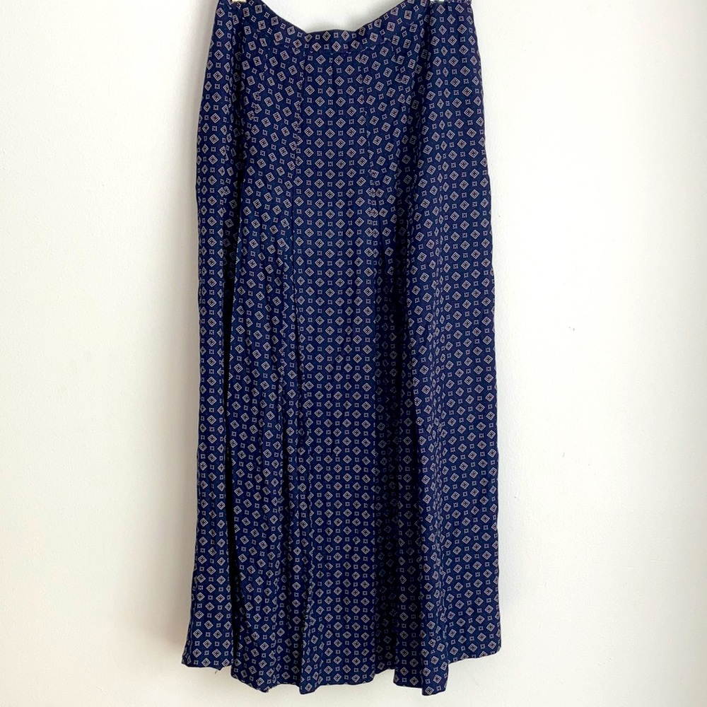 Vintage Print Pleated Skirt with pockets